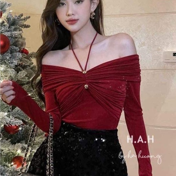 Off shoulder top - Picture 4 of 4